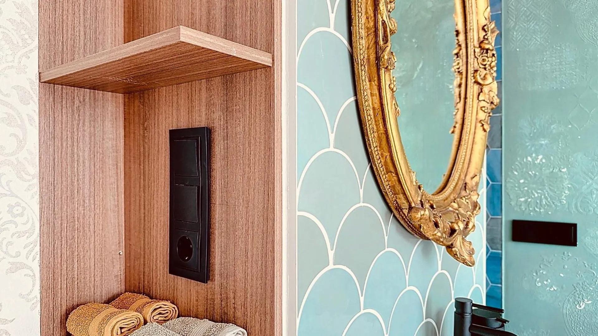 Alhambra Deco Homtels Apartment Torremolinos