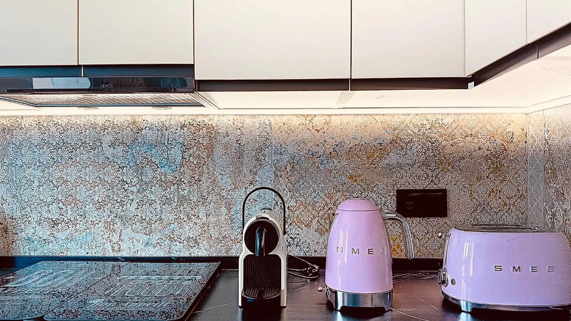 Alhambra Deco Homtels Διαμέρισμα Τορρεμολίνος