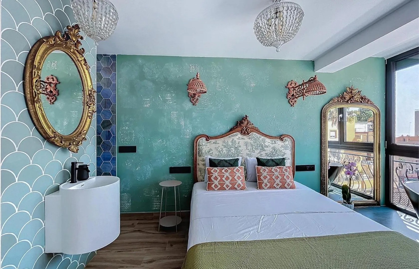 Alhambra Deco Homtels Apartment Torremolinos