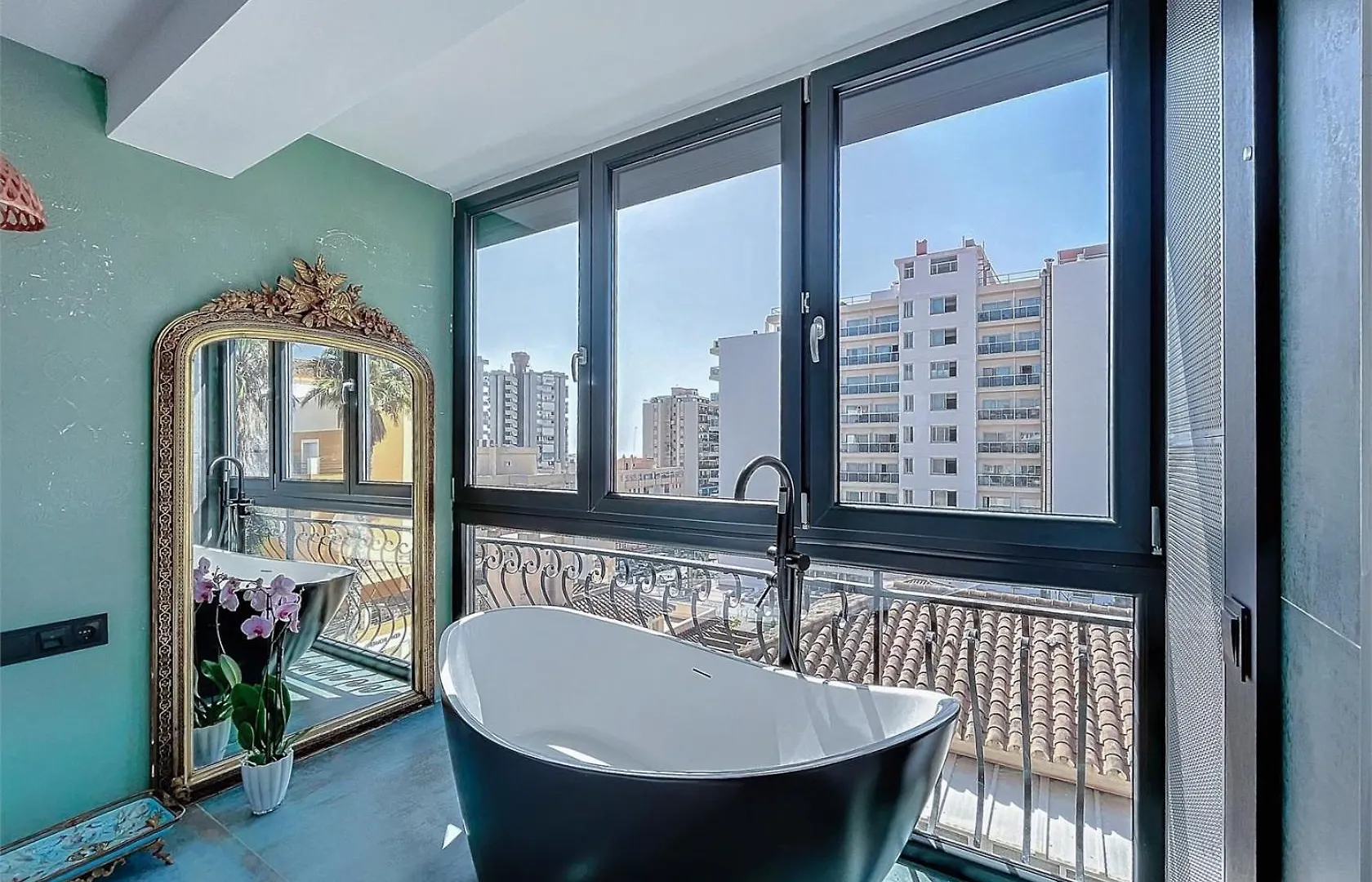 Alhambra Deco Homtels Apartment Torremolinos
